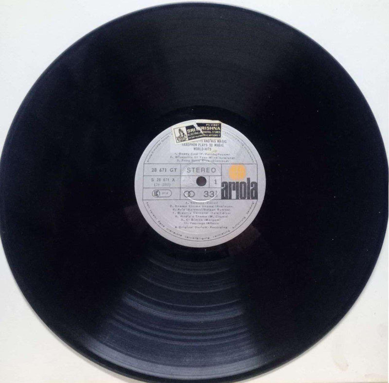 Fausto Paretti And His Magic Saxophon Plays 20 Magic World Hits — LP vinyl record cover
