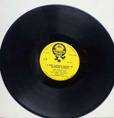 A FIRST LEARNING RECORD OF BEGINNING NUMBERS - ENGLISH VINYL LP - NO SLEEVE