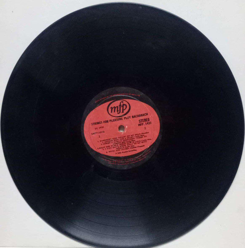 Strings For Pleasure Play Bacharach — LP vinyl record cover