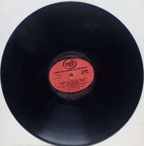STRINGS FOR PLEASURE PLAY BACHARACH - ENGLISH VINYL LP