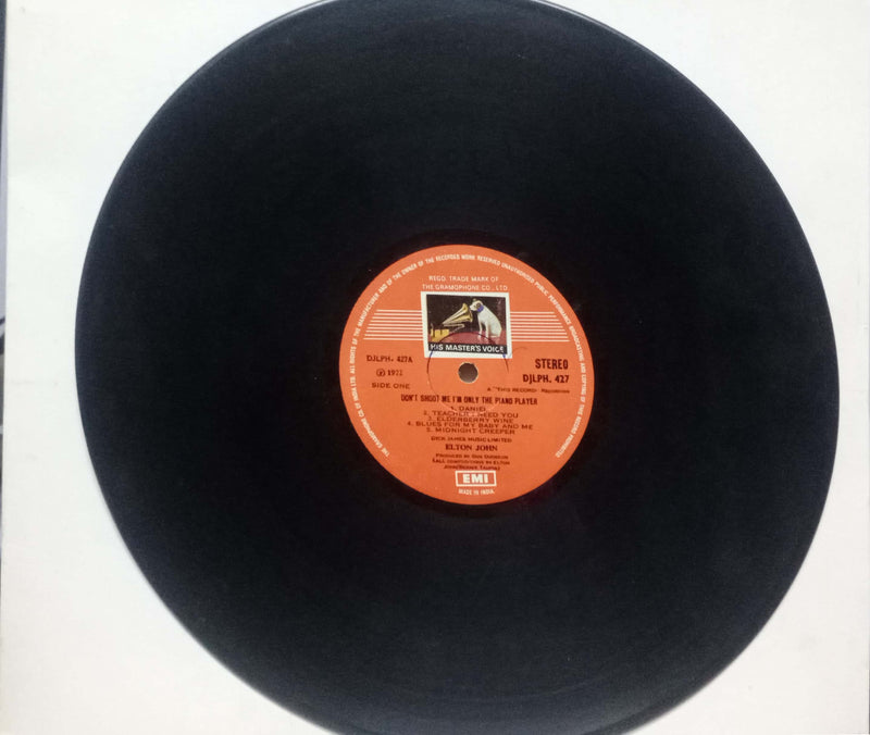 Doon'T Shoot Me I'M Only The Piano Player — LP vinyl record cover