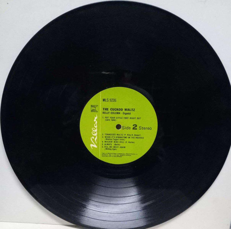The Cuckoo Waltz Relly Coloma-Organist — LP vinyl record cover