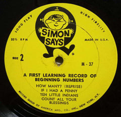 A FIRST LEARNING RECORD OF BEGINNING NUMBERS - ENGLISH VINYL LP - NO SLEEVE