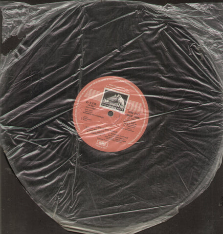 Kudumbam Oru Kadambam - Tamil Bollywood Vinyl LP - No Sleeve