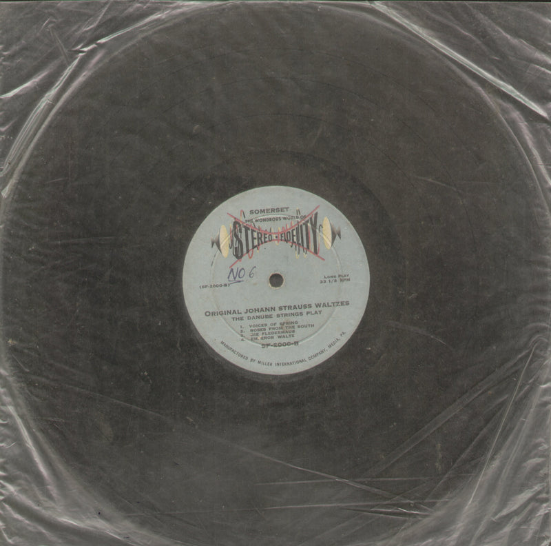 No Sleeve by Johann Strauss Waltzes — LP vinyl record cover
