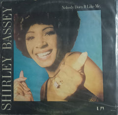 “SHIRLEY BASSEY – Nobody Does It Like Me”1974, English Vinyl LP – Bollywood Film Vinyl LP