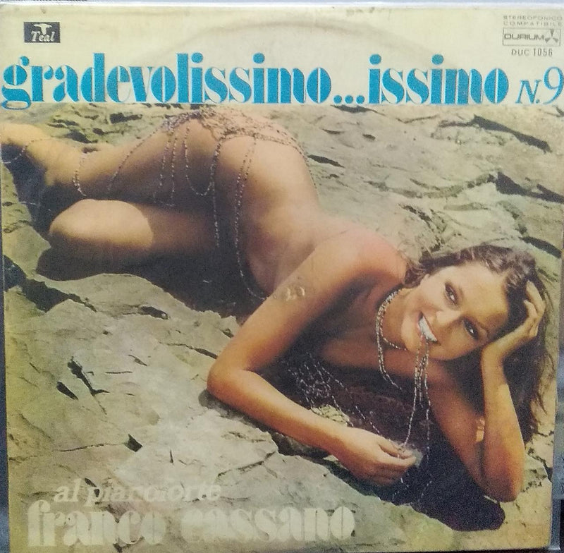 "Gradevolissimo....Issimo N.9 Franco Cassano" — LP vinyl record cover